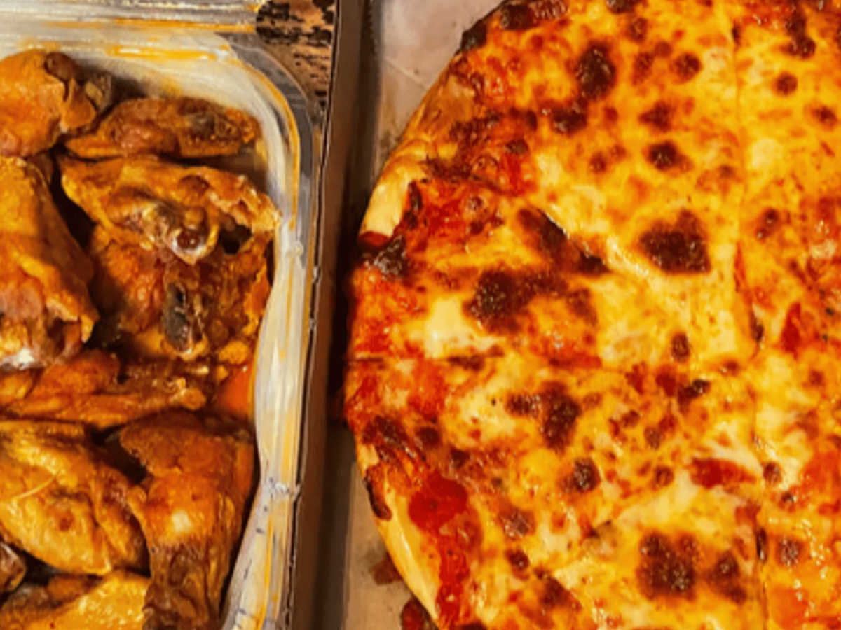 Small Cheese & 20 Bone In Wings.