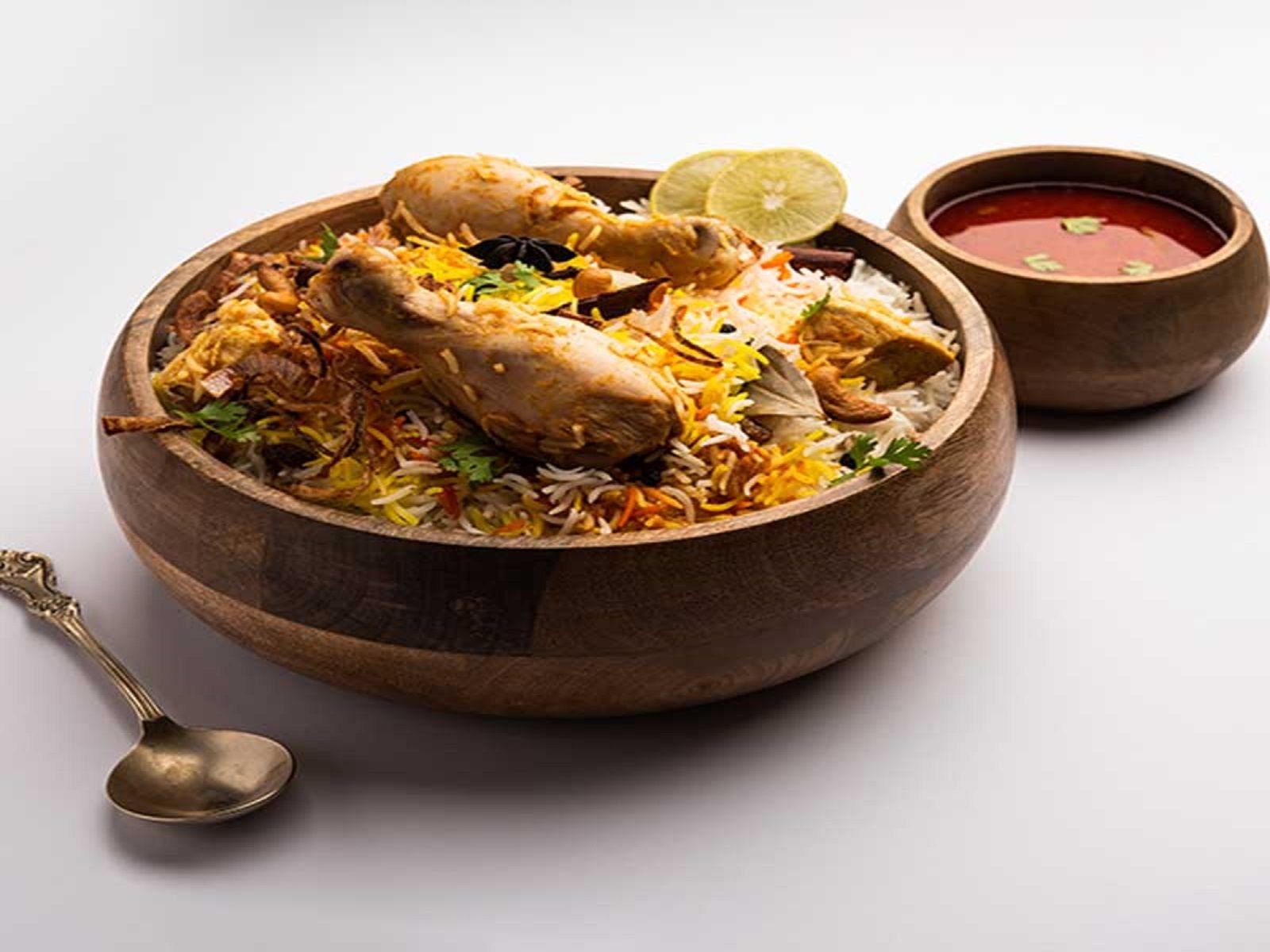 Delicious Chicken Dum Biryani: A Flavorful Indian Favorite