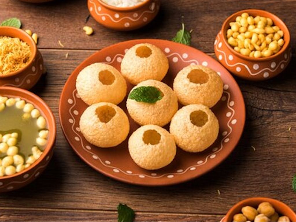 Pani Puri (6 Pcs).
