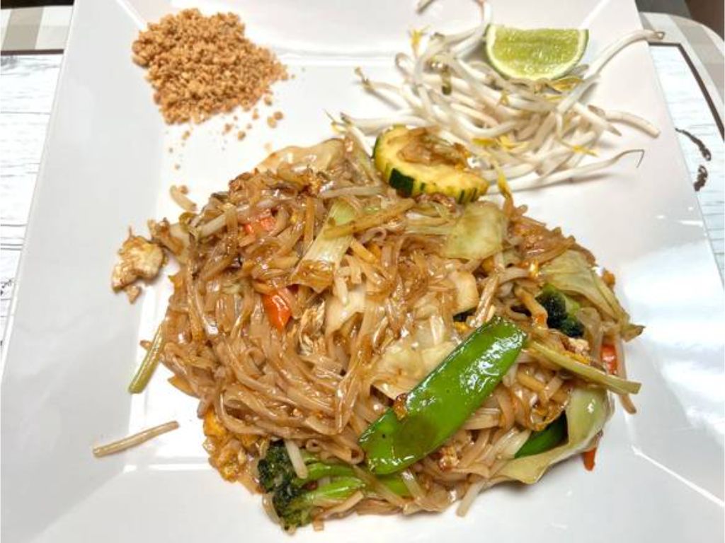 Pad Thai - Dinner.