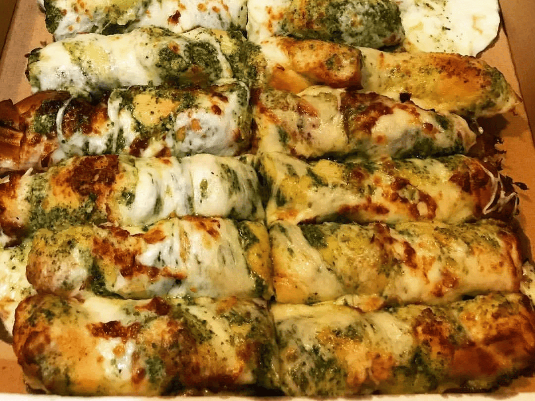 Pesto Cheese Bread.