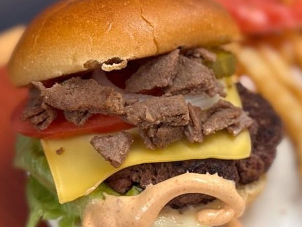 Supreme Burger.