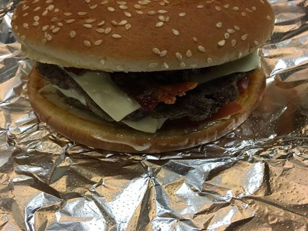 Double Cheeseburger.