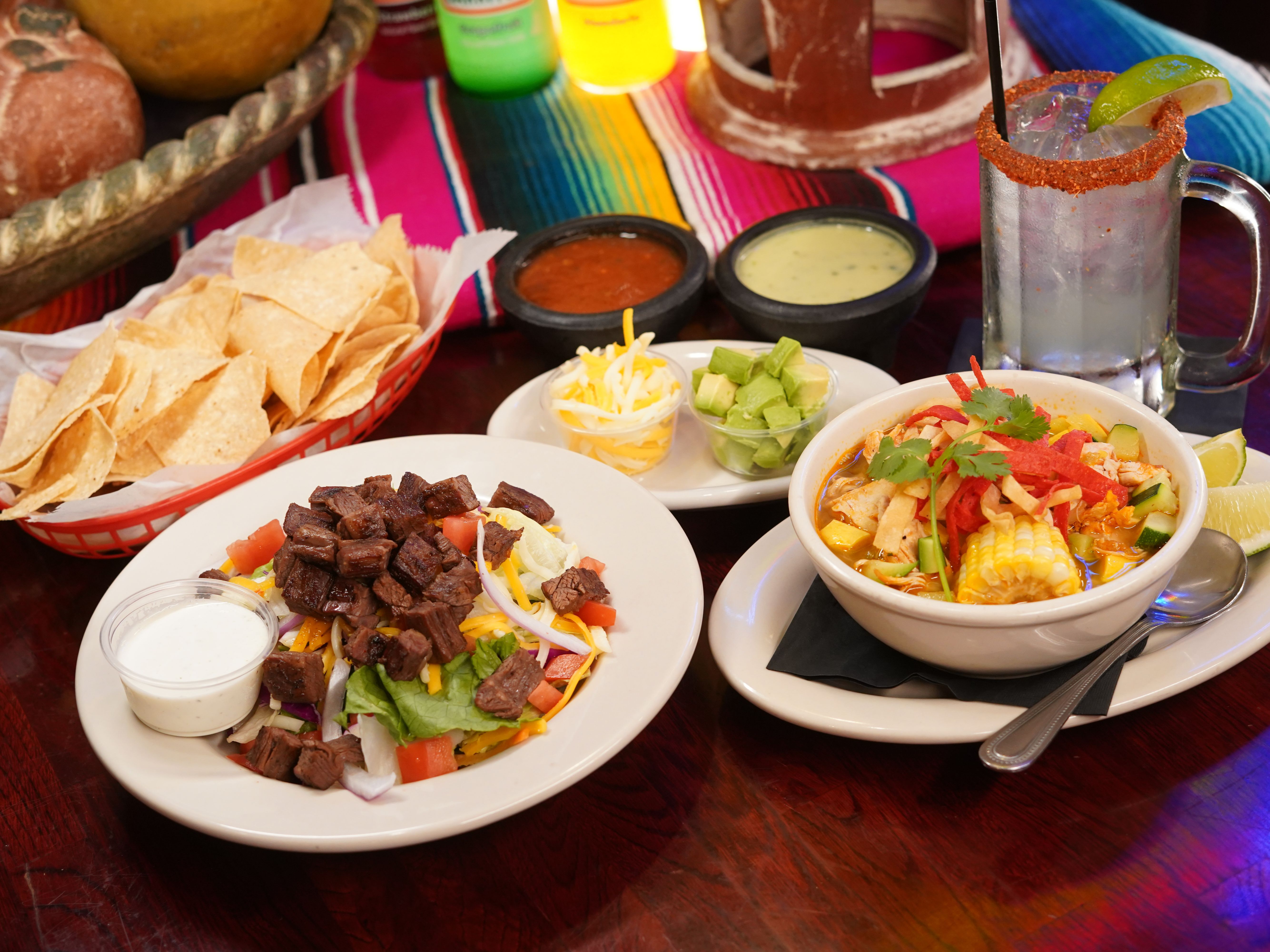 Soup & Fajita Ensalada Dinner