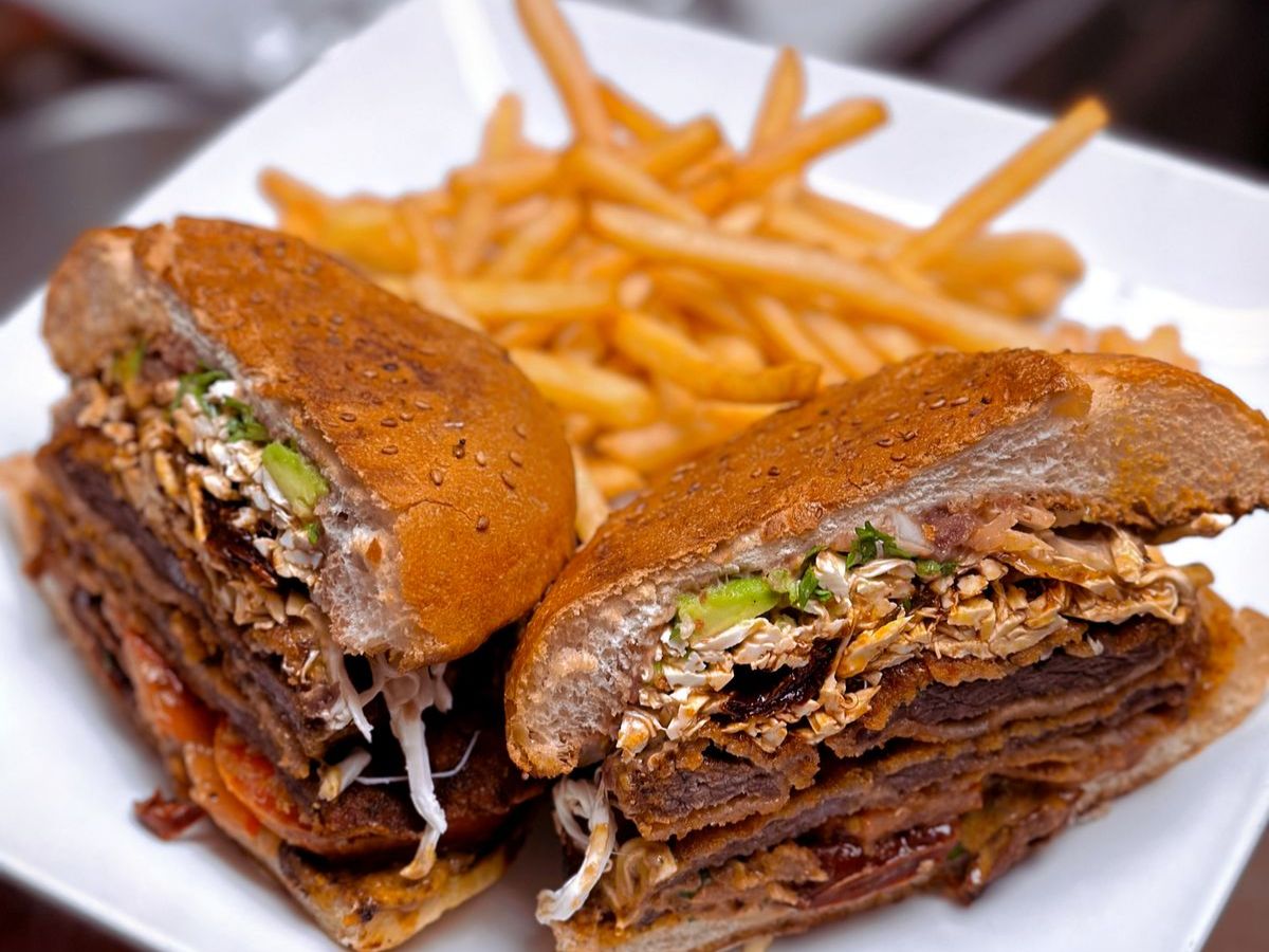 Cemita Carne Enchilada.