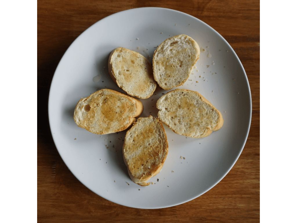 GARLIC BREAD.