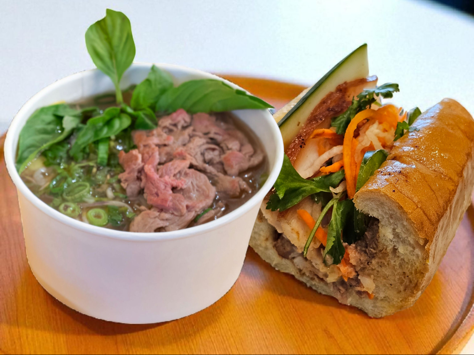 (C7) Half Phở + Half BM (Dine in).