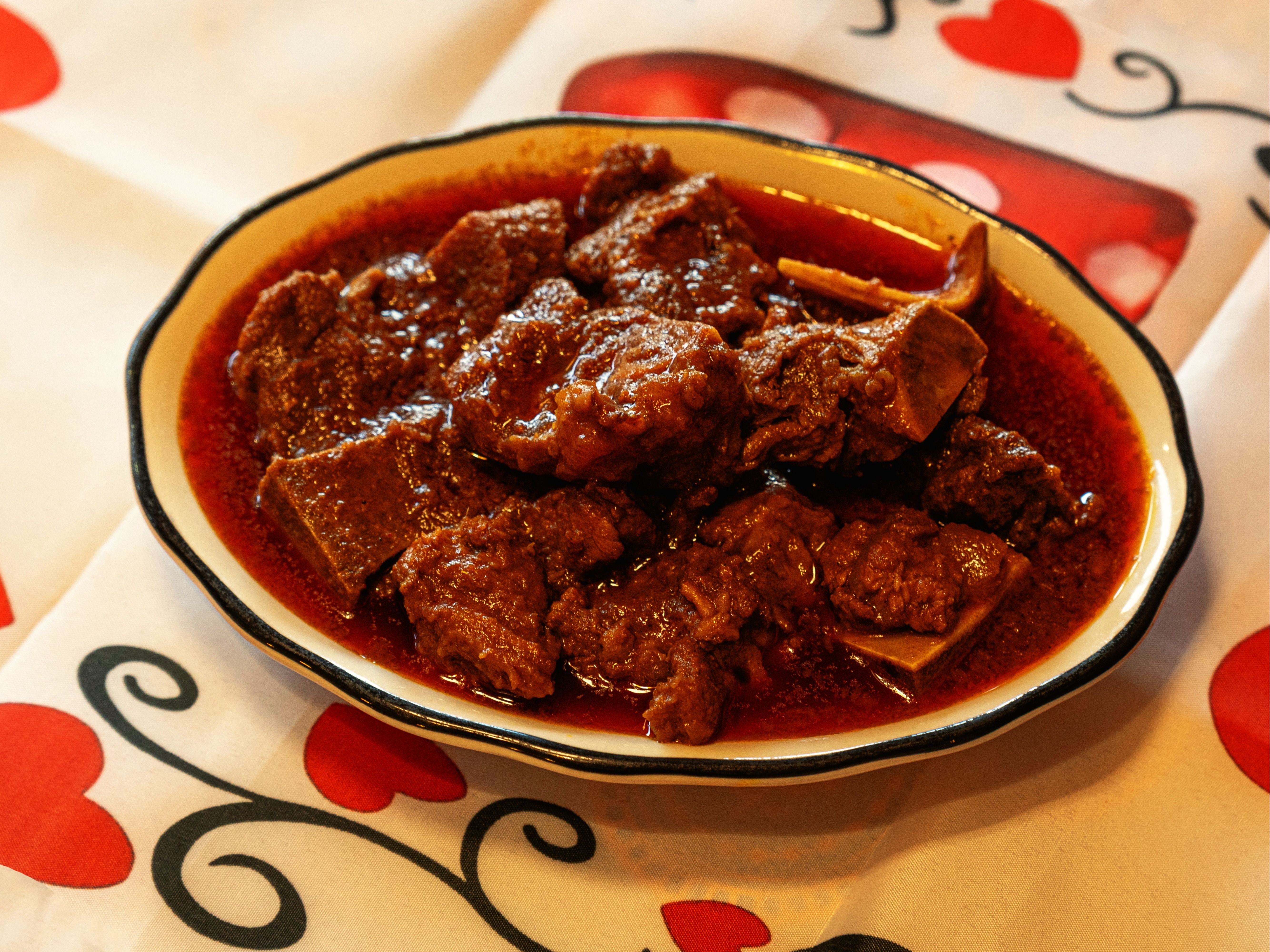 Beef Curry ( with bone).