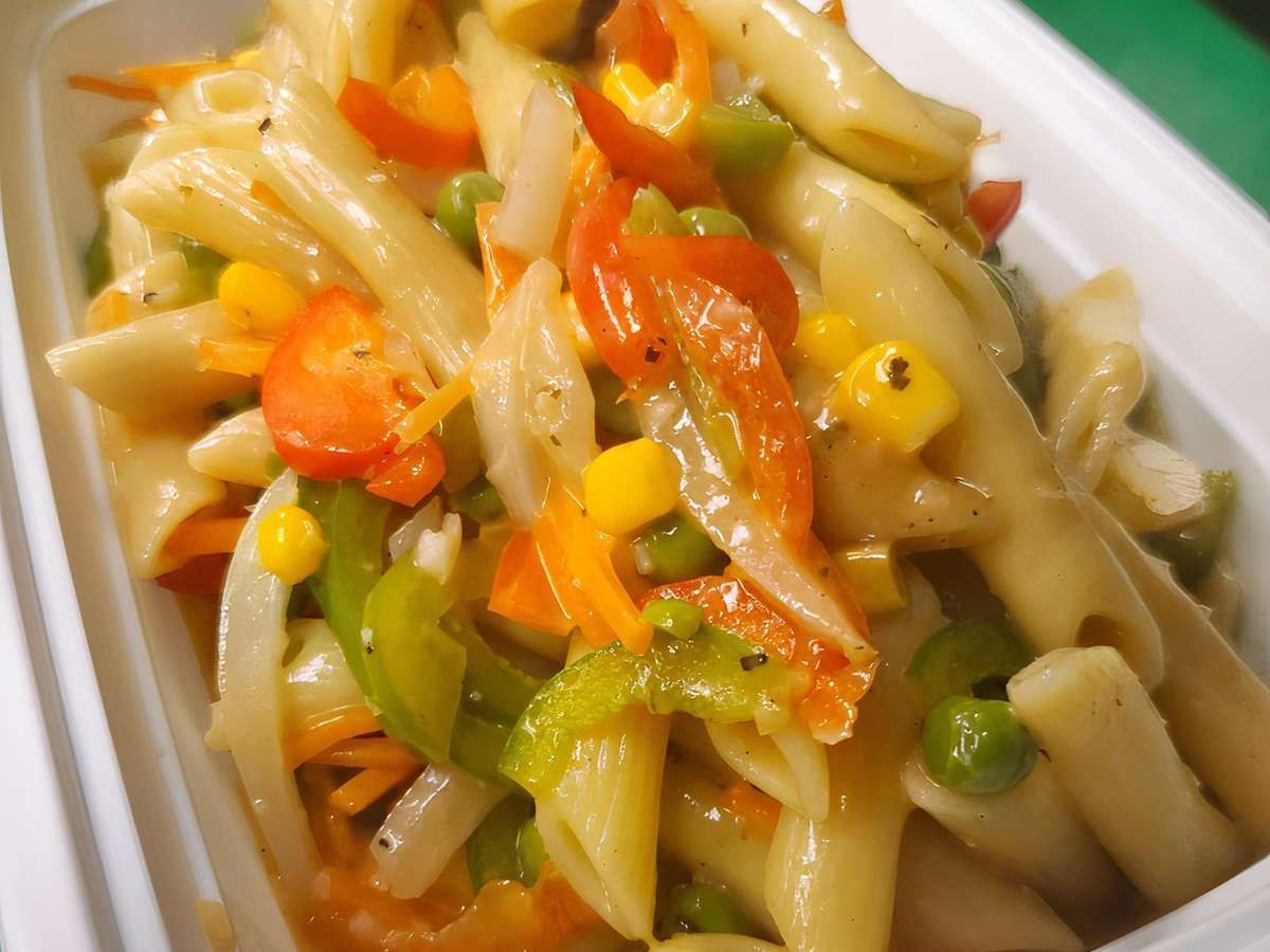 Veggie Pasta (Penne Pasta Cooked Up In Tasty Coconut Sauce With Green Peas&sweet Corn And Other Veggies).