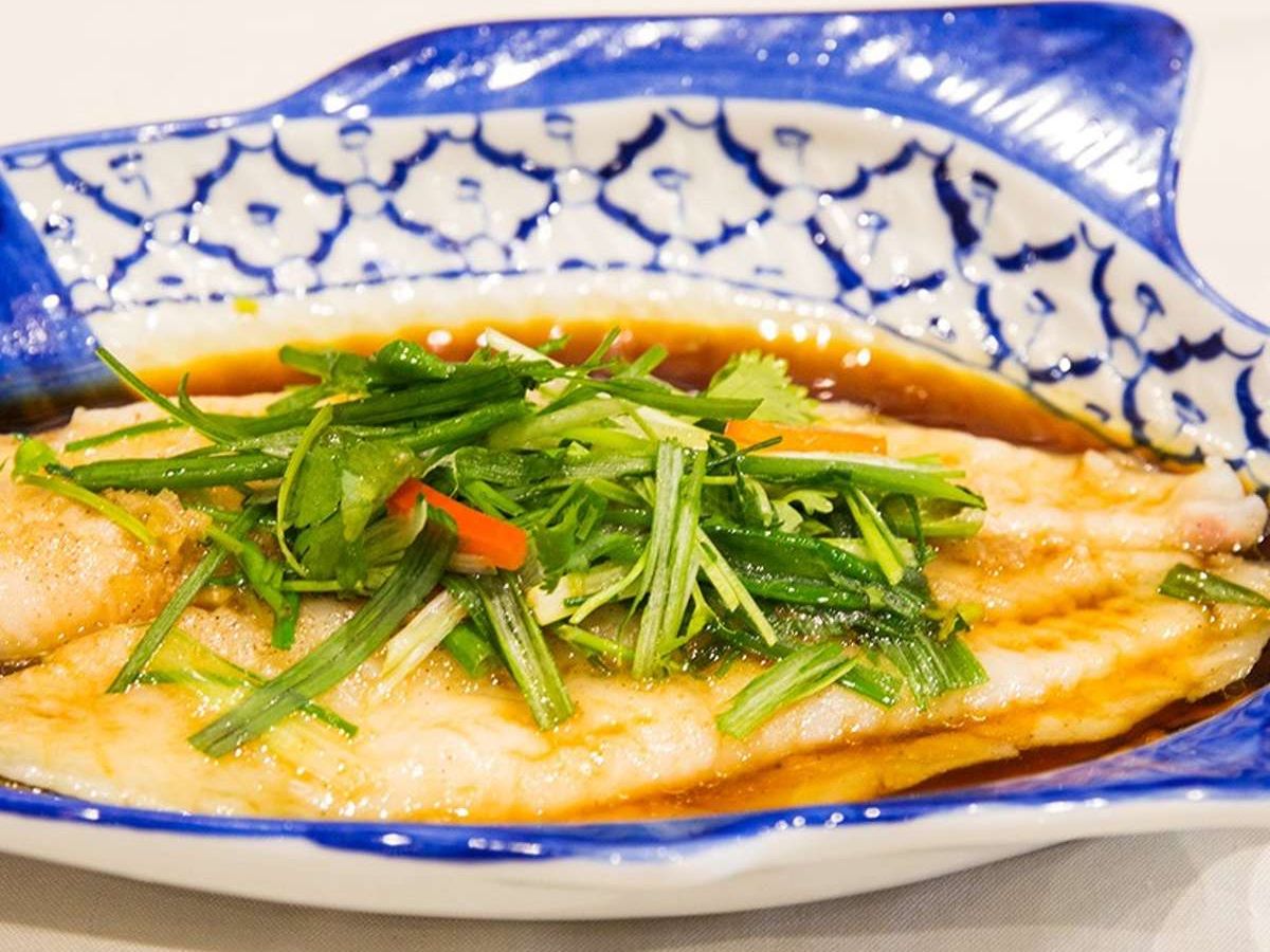Steamed Fish Fillet 清蒸魚.