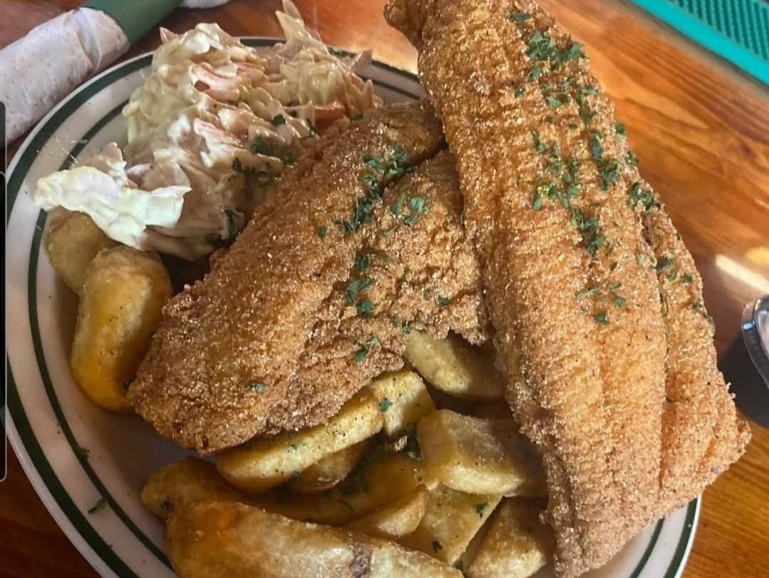 Catfish Plate