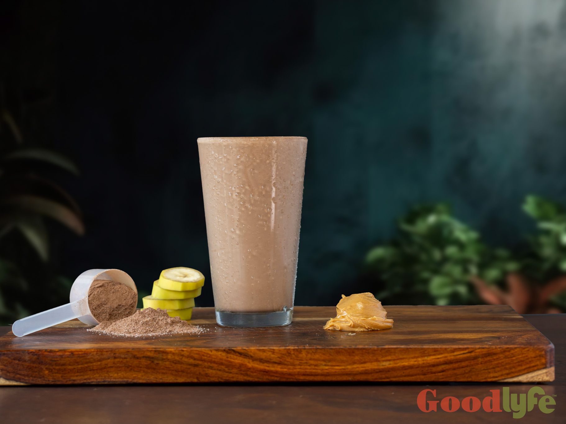 PEANUT BUTTER DELIGHT SMOOTHIE