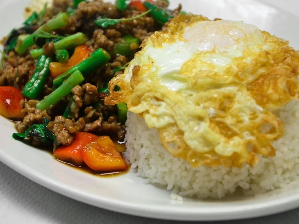 Pad Ka Prao.