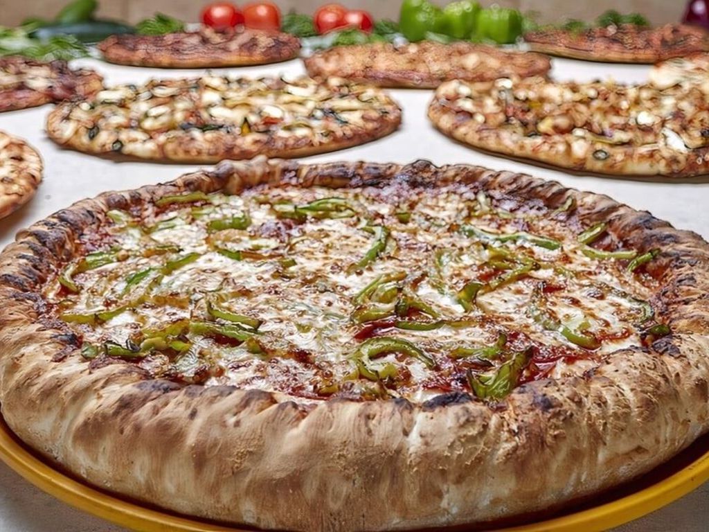 Deep Dish - Traditional Cheese (S).