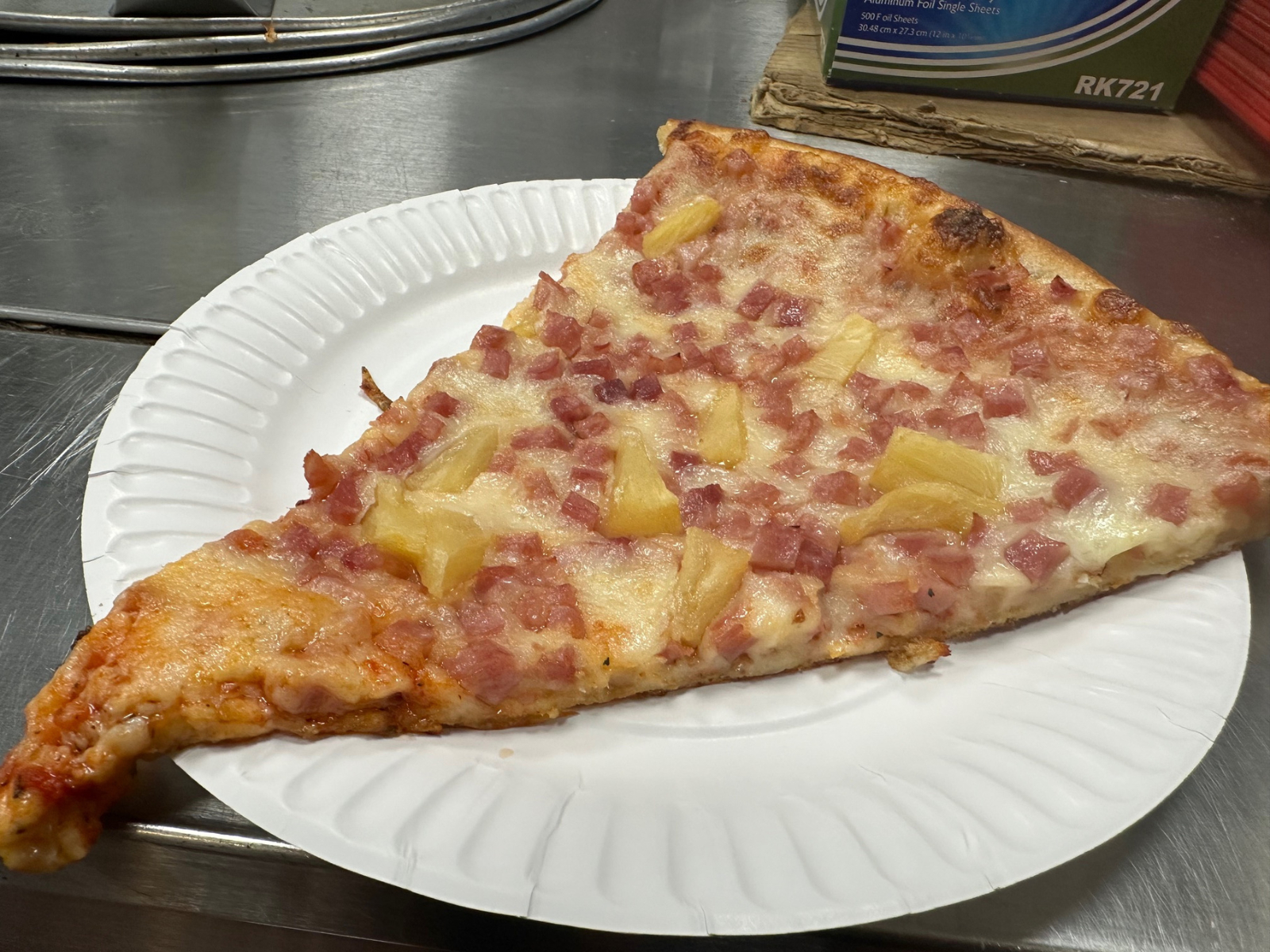 Pizza Slice: Hawaiian.