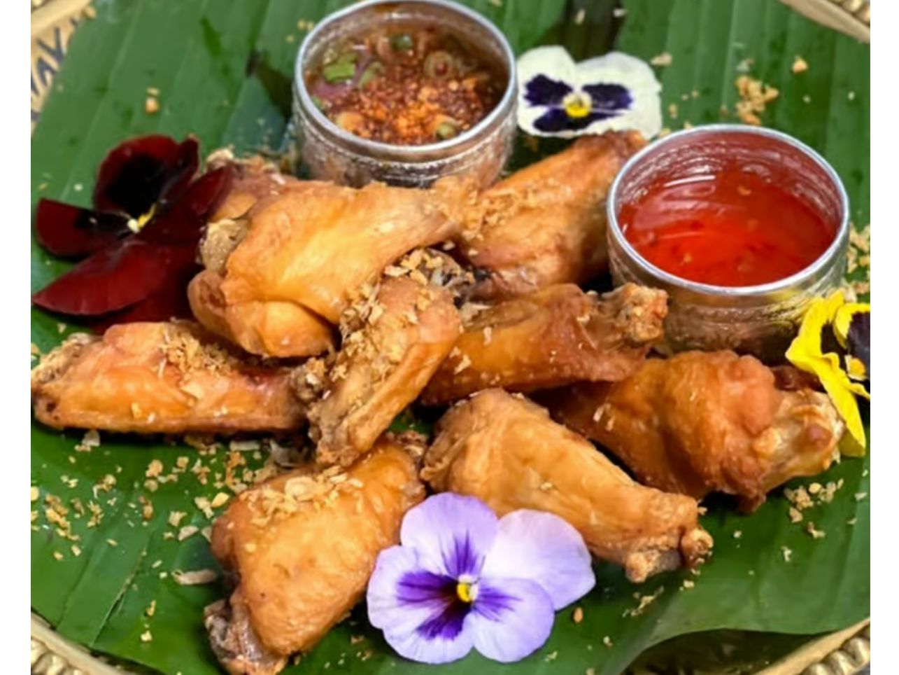 GARLIC CHICKEN WINGS