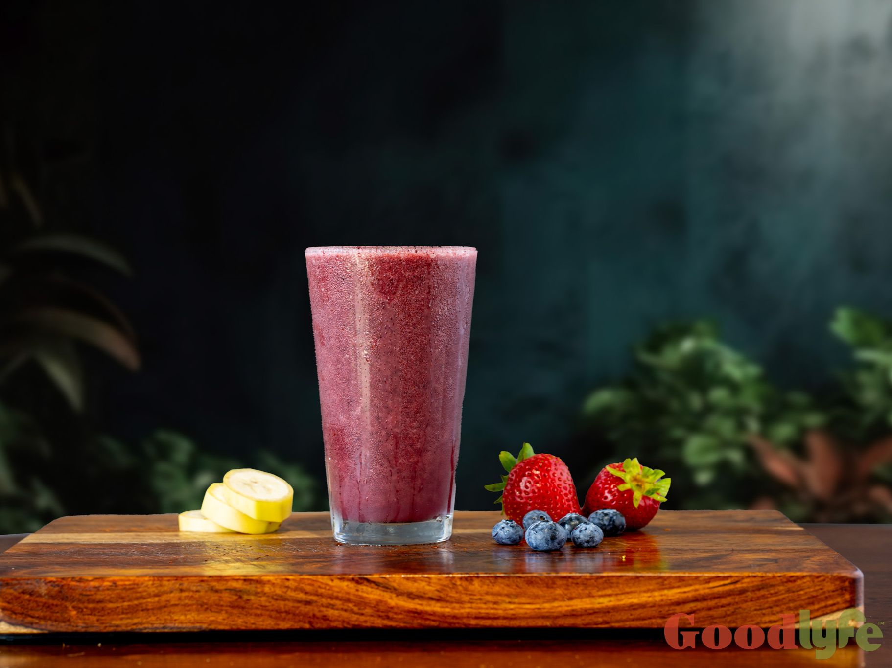 BLUEBERRY BLAST SMOOTHIE