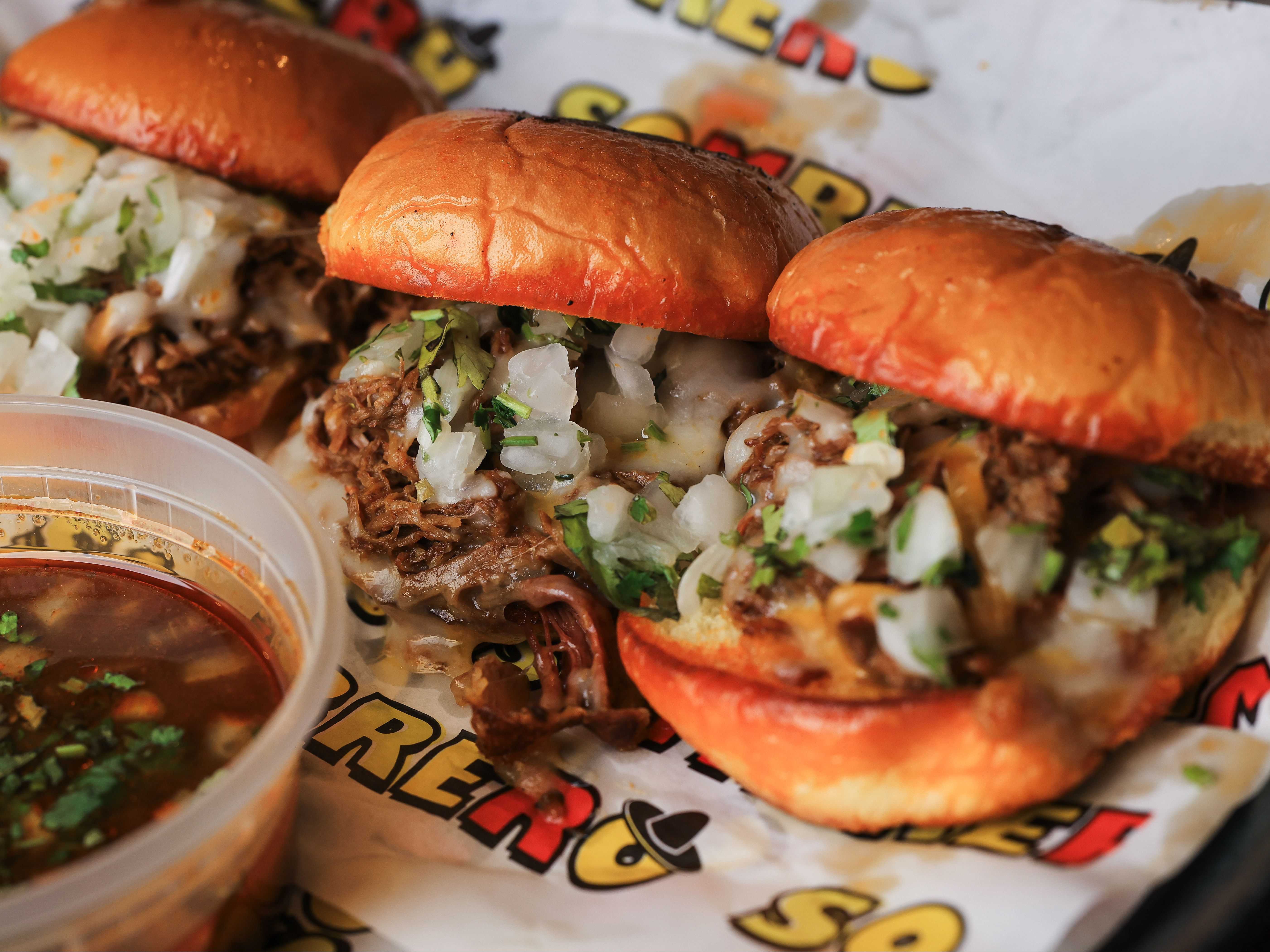 BIRRIA SLIDERS