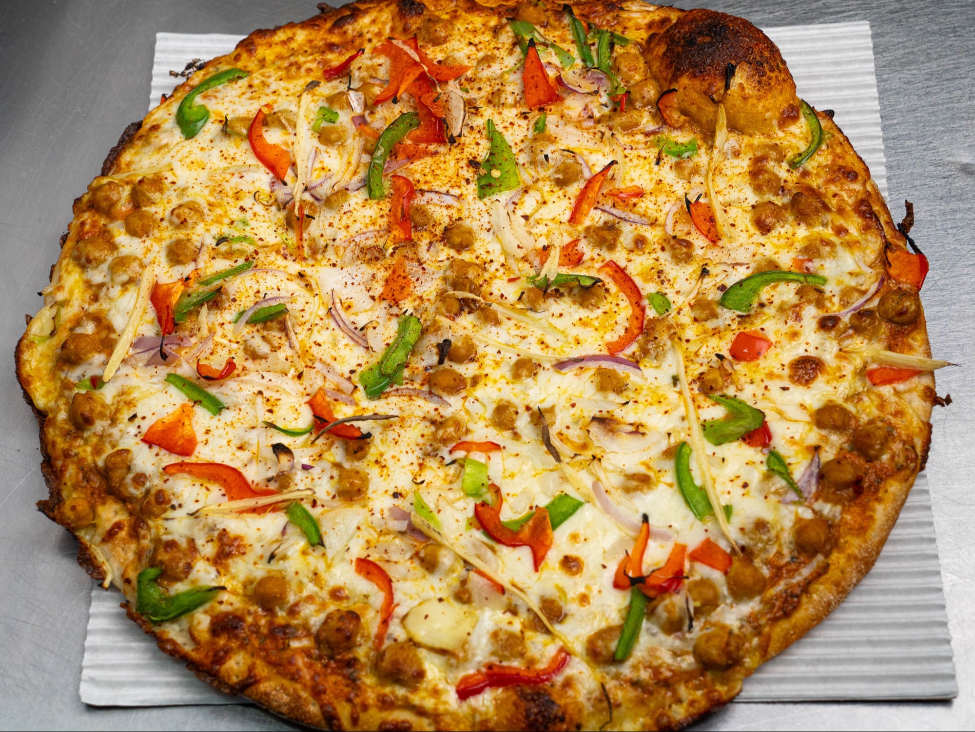 Amritsari Choley(Chickpeas) Pizza.