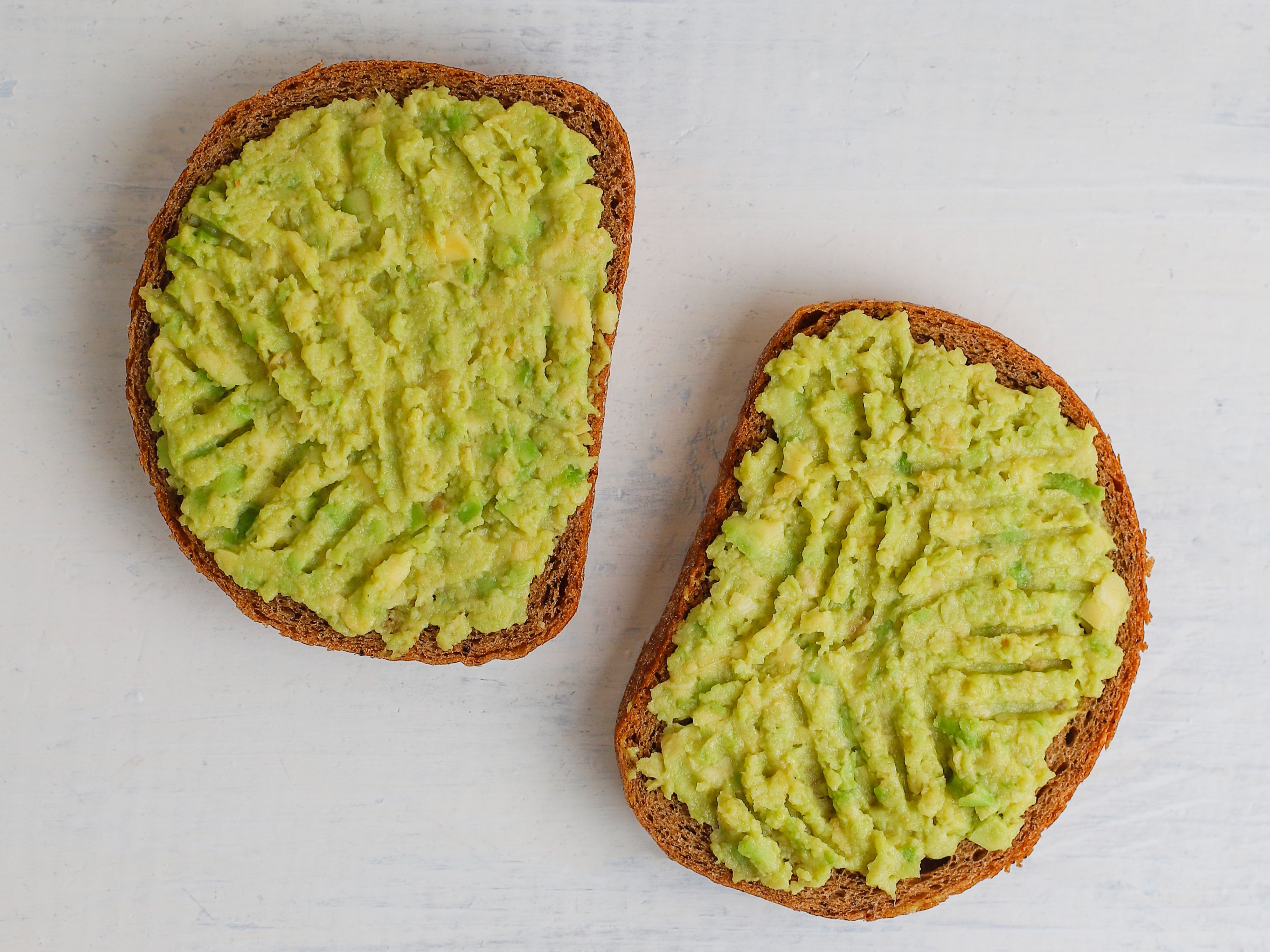 Tostada Con Aguacate.