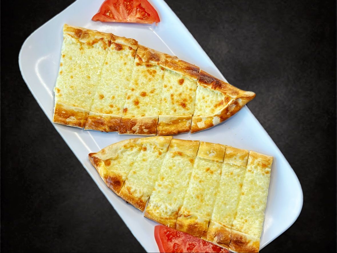 CHEESE PIDE PLATTER.