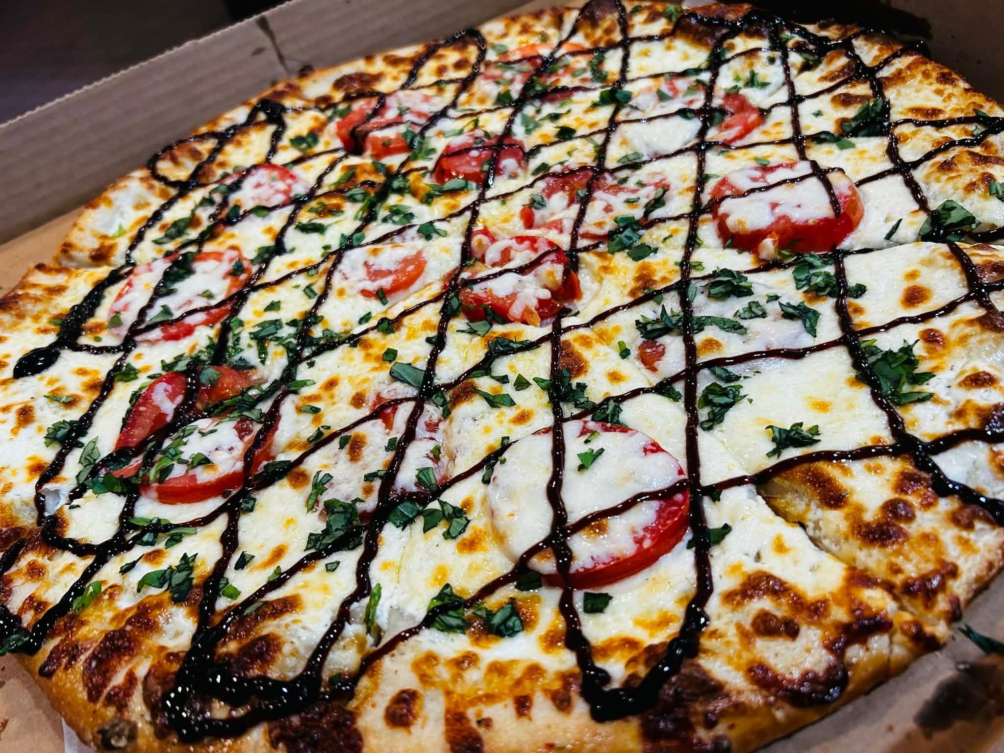 16 Caprese.