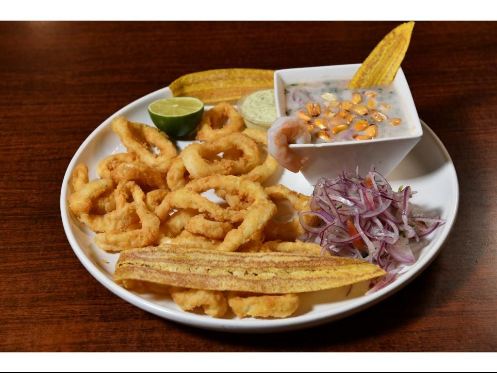 Leche de Tigre con Calamares.