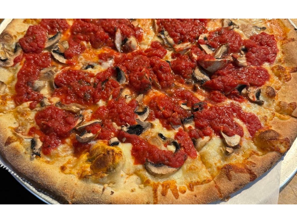 Gourmet Mushroom Pizza Large 16".