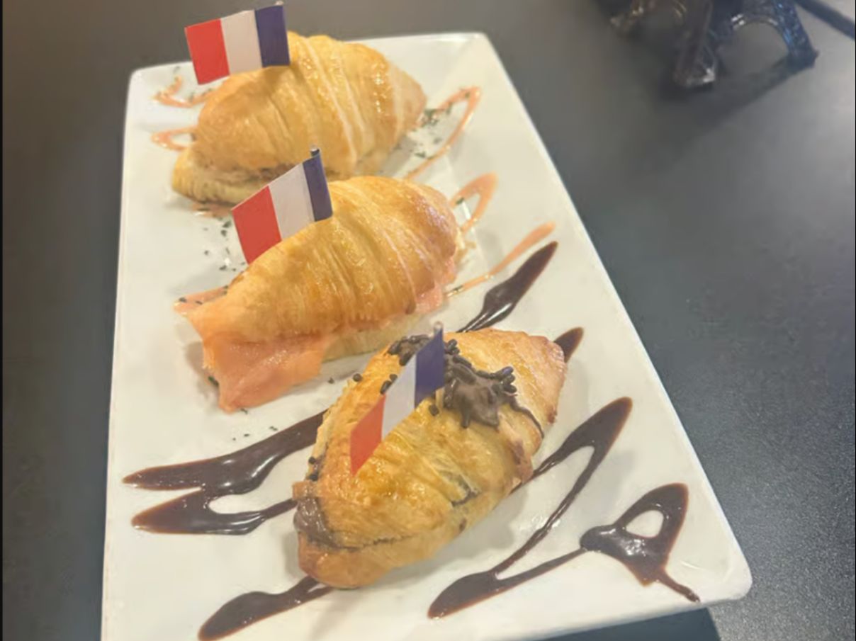 Mini Croissants Selections.