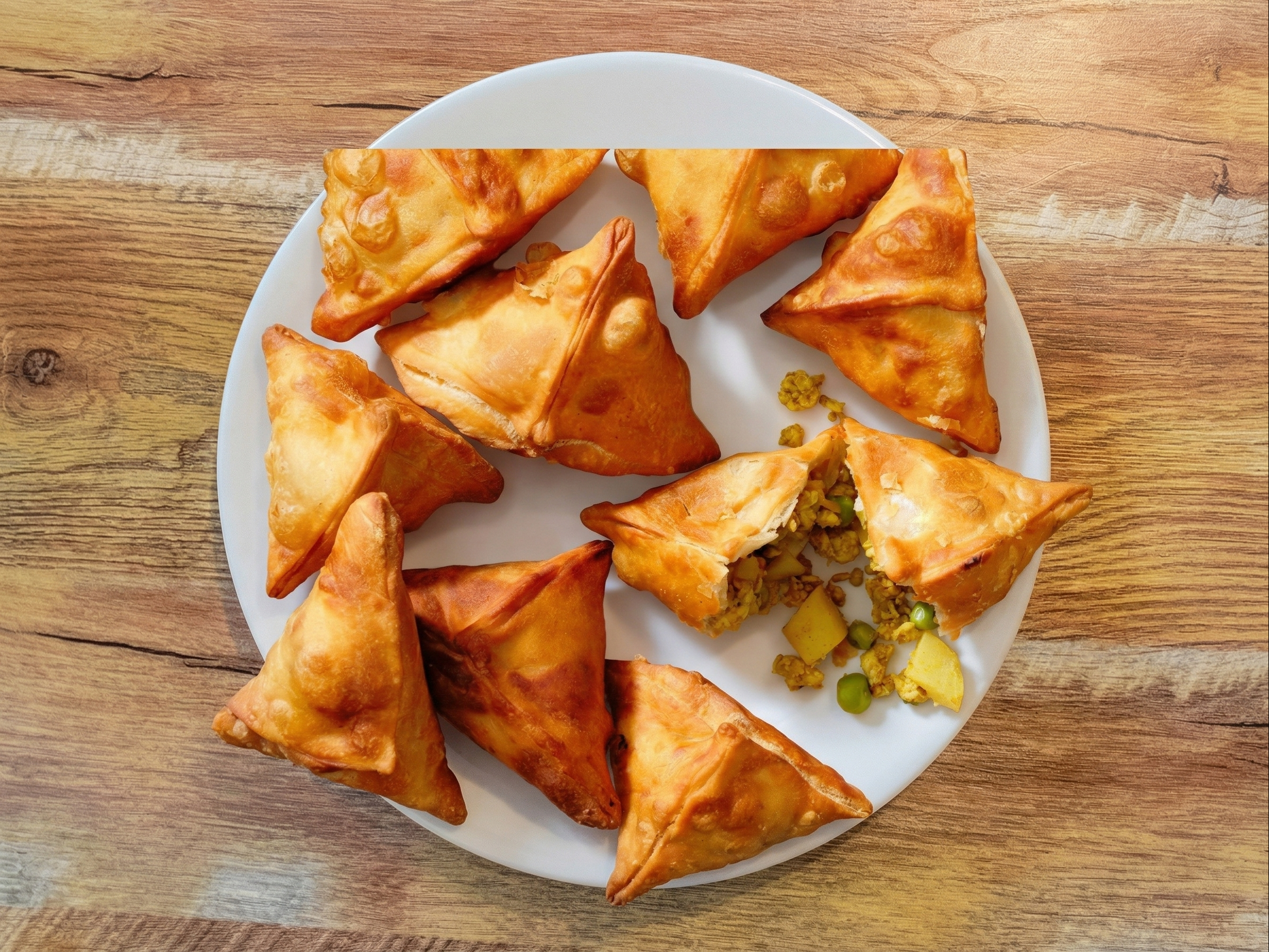 CHICKEN SAMOSA