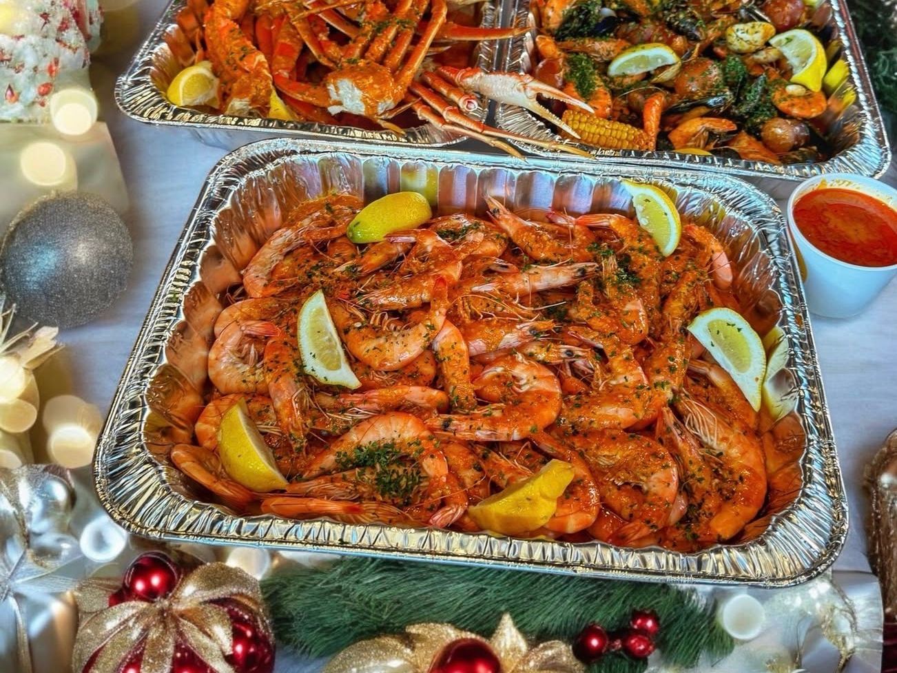 SAVE $30 Shrimply Feast 10lbs Of Shrimps And 2 Extra Sauce