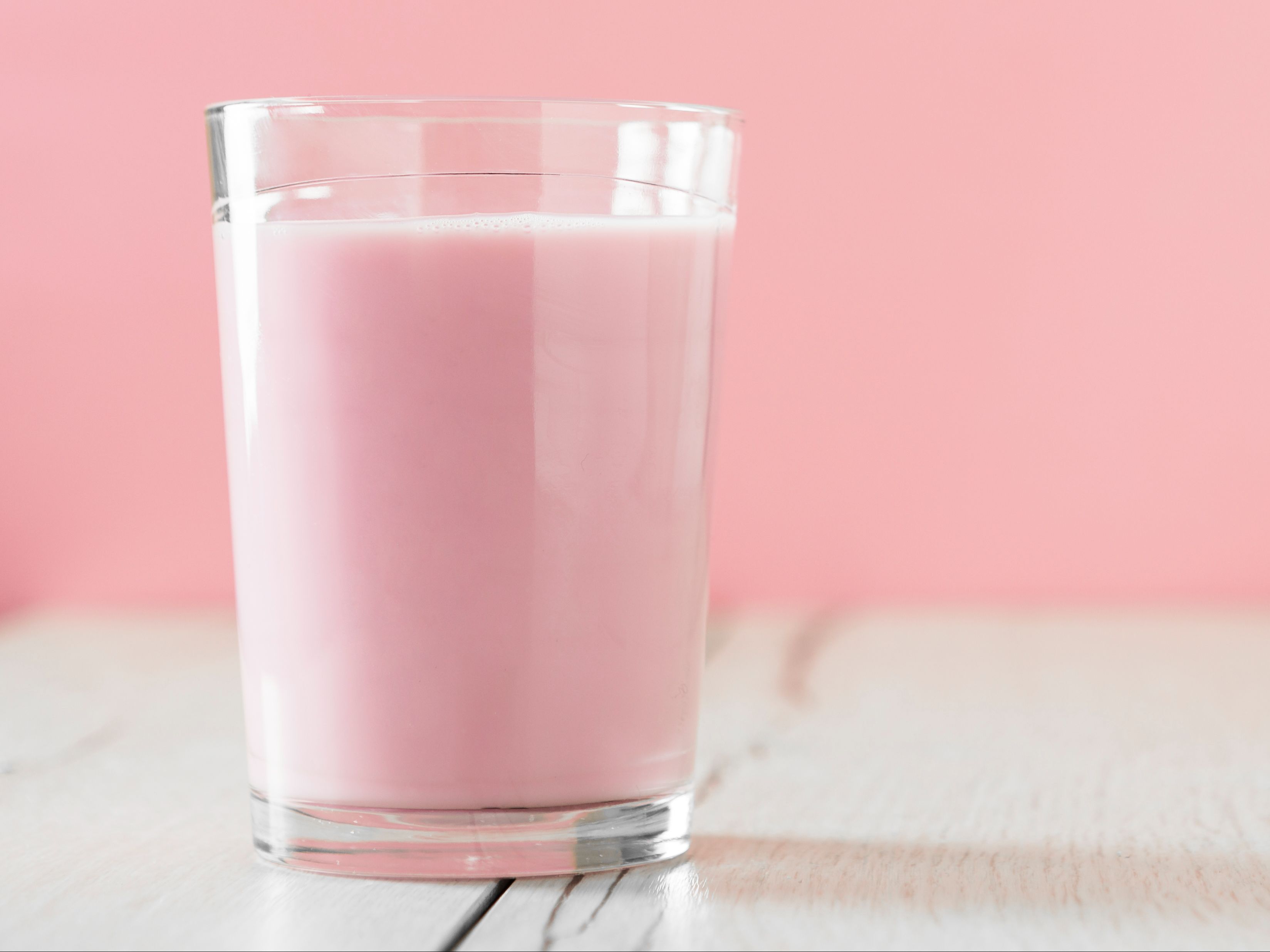 Batido Fresa (Strawberry Shake).