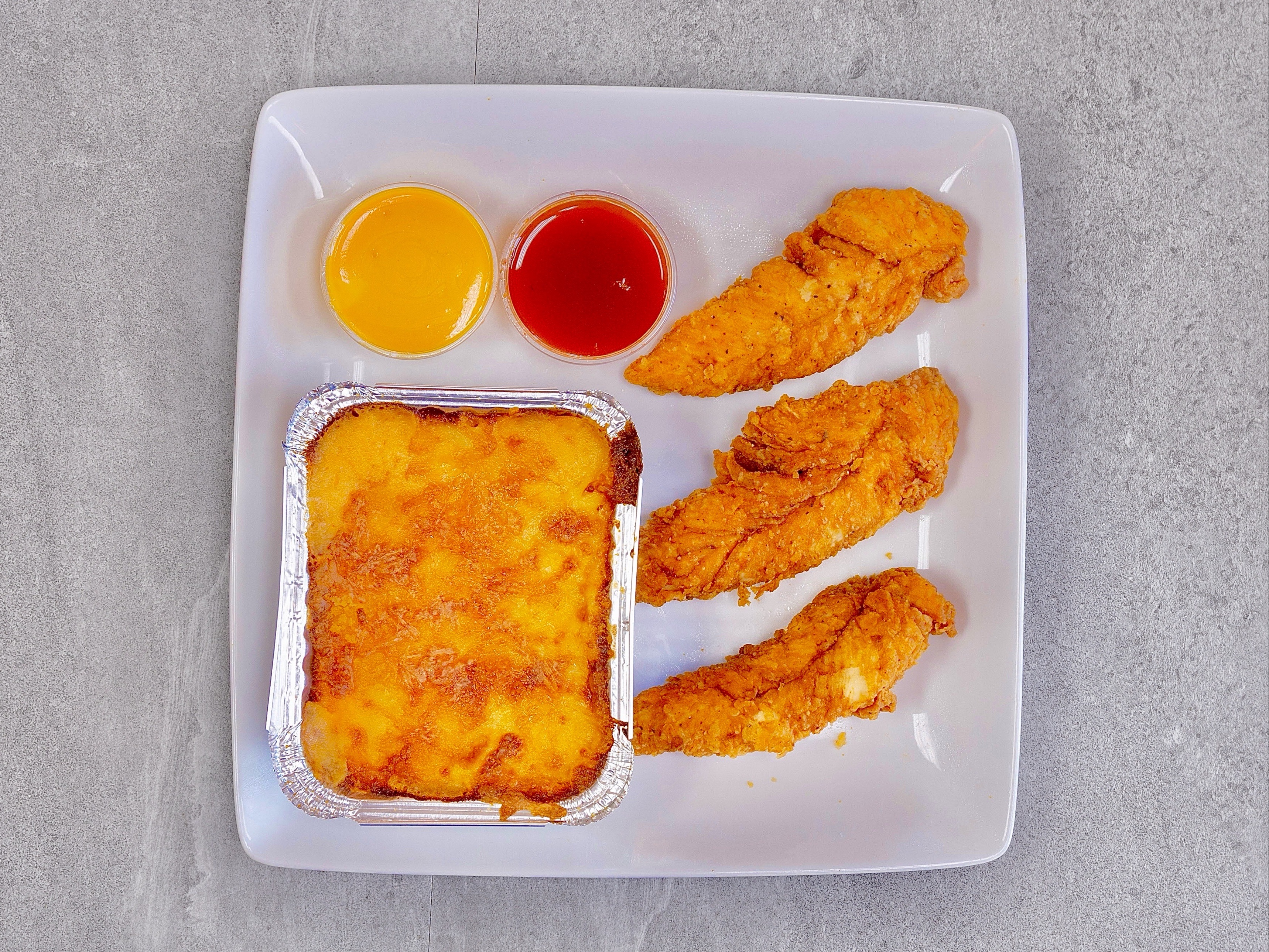 3 Tenders 1 Side.