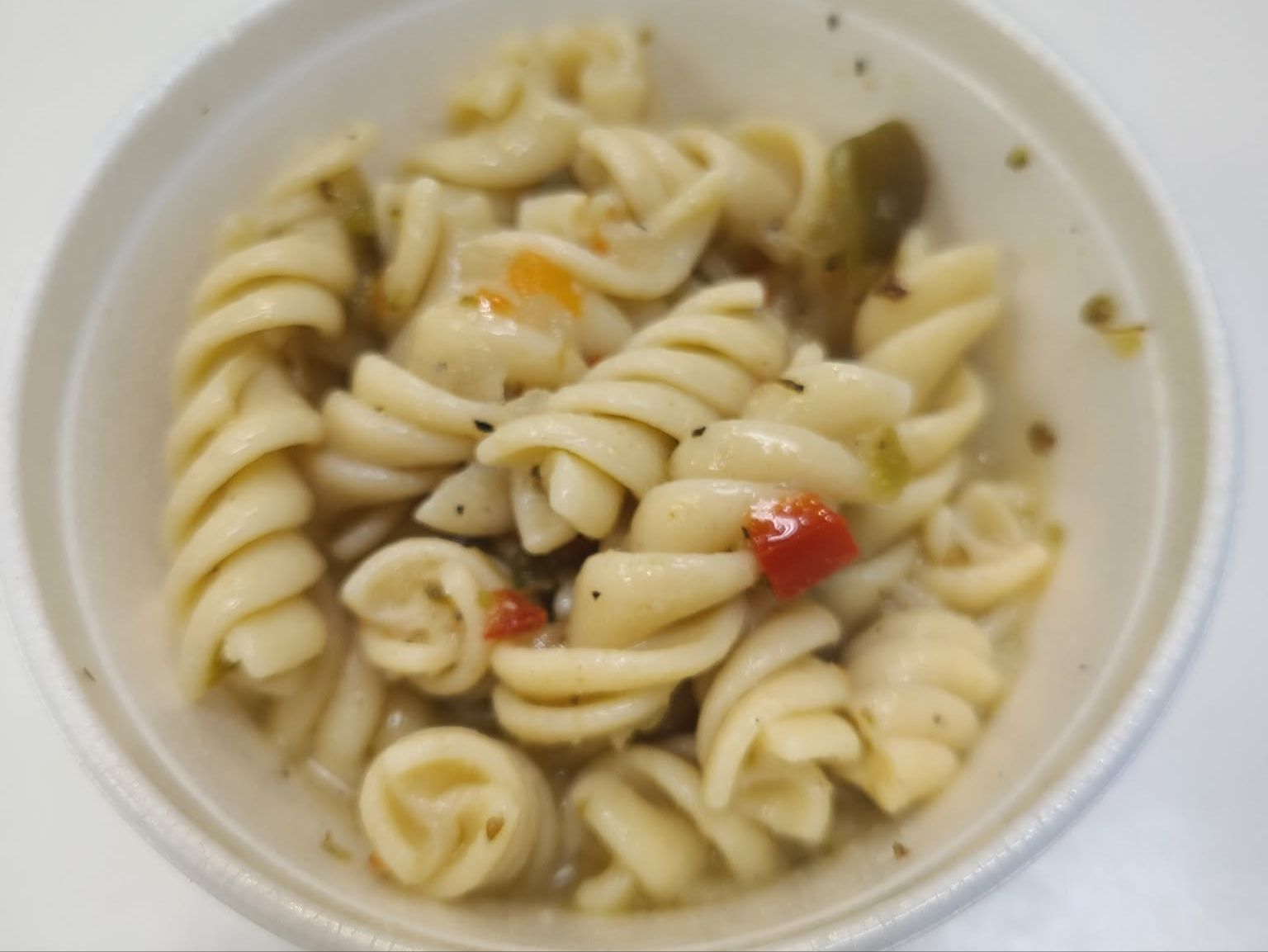 Cups Of Salads Pasta Salad (Rotini).
