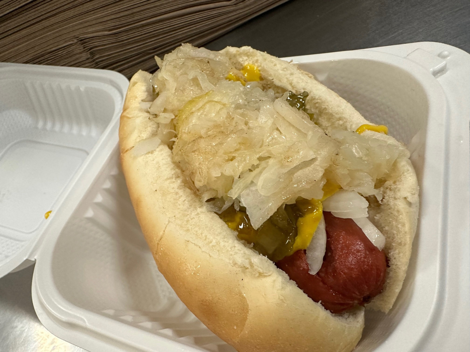 1 Hot Dog.