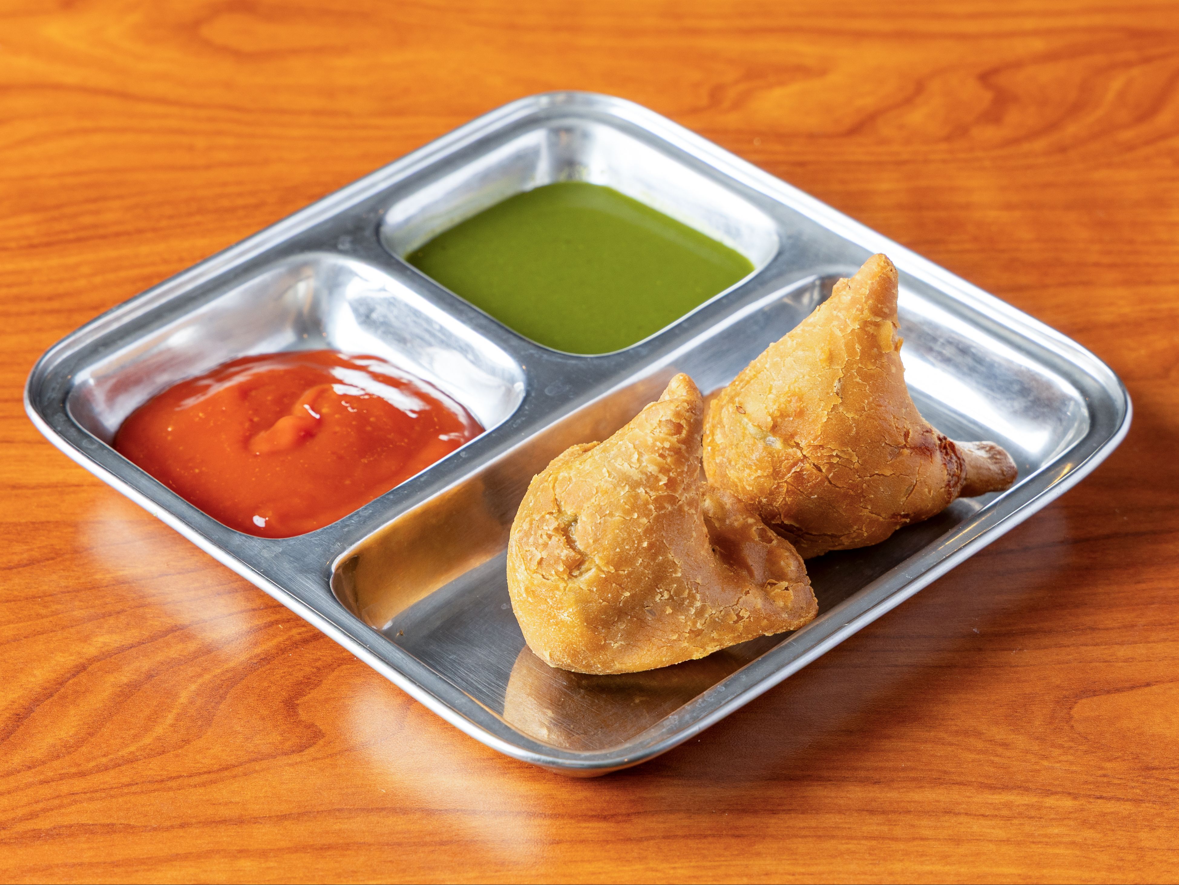 Aloo Samosa (2pc).