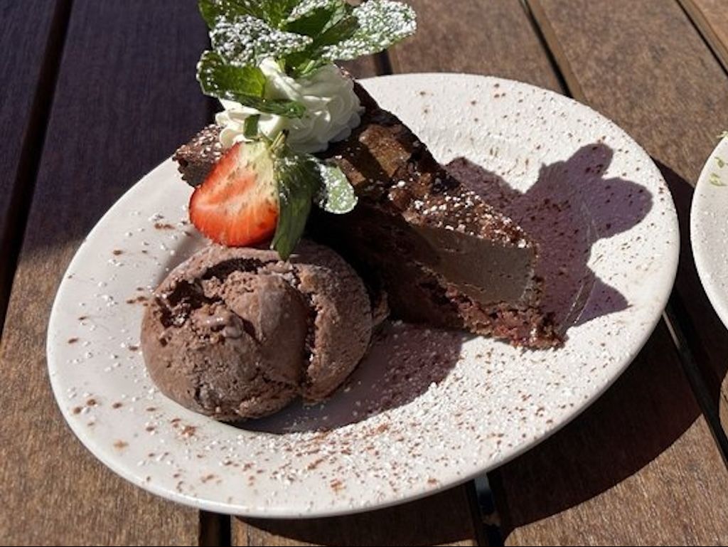 Flourless Raspberry Chocolate Fudge Cake.