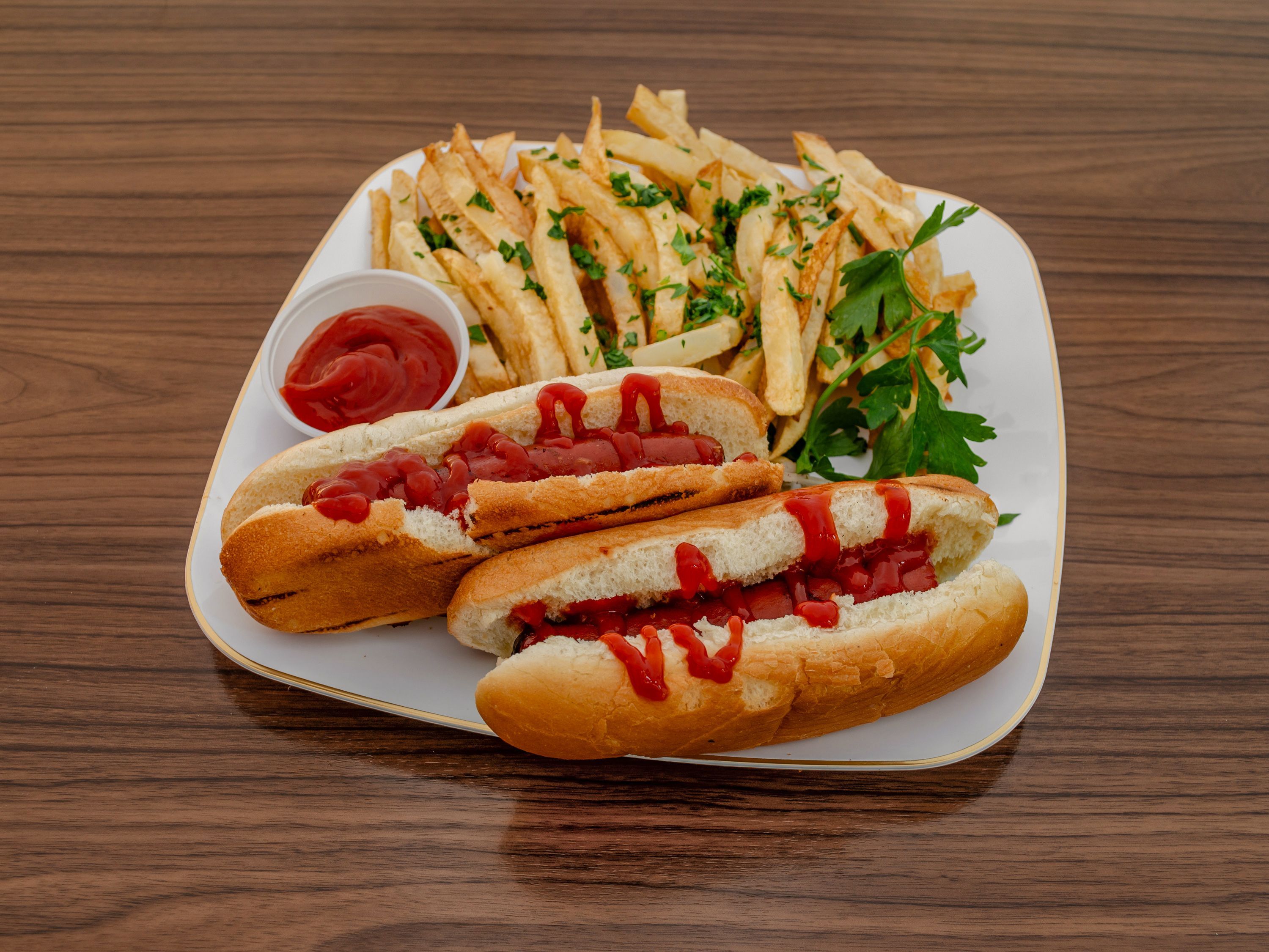2 Hot Dogs w/ Fries.