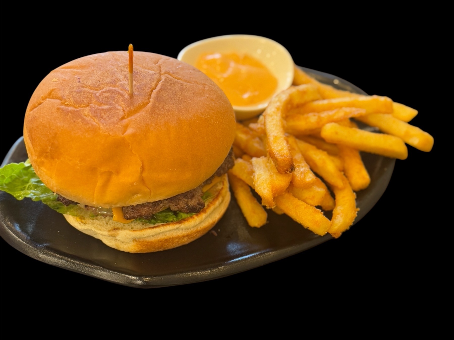 Beef Kabab Burger (Lettuce,Tomato,sauted Onion,Cheese,Sharjah Sauce) Small Fries.