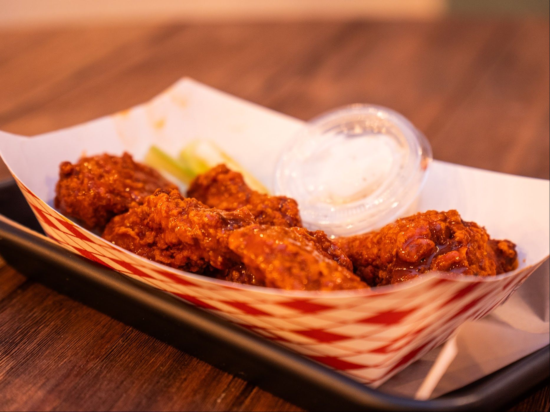 Buffalo Wings (6 Pieces).