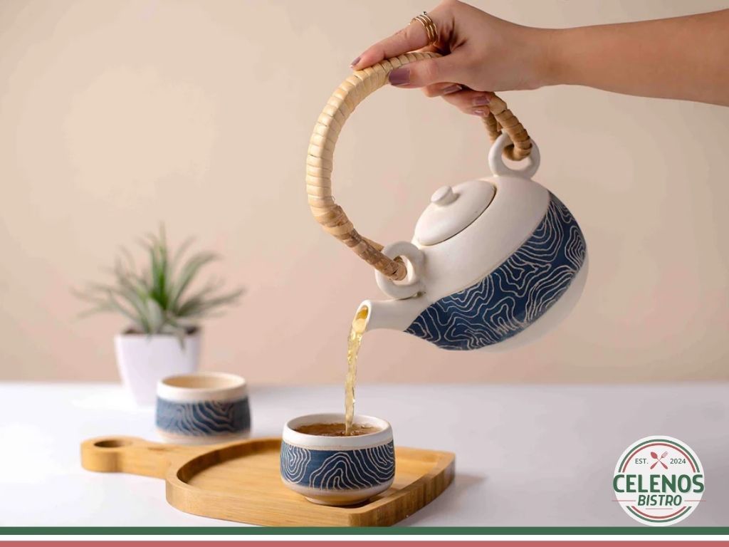 Tea Pot.