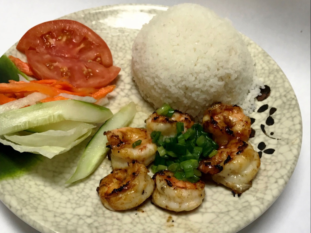 29 Broken Rice with Grilled Shrimp.