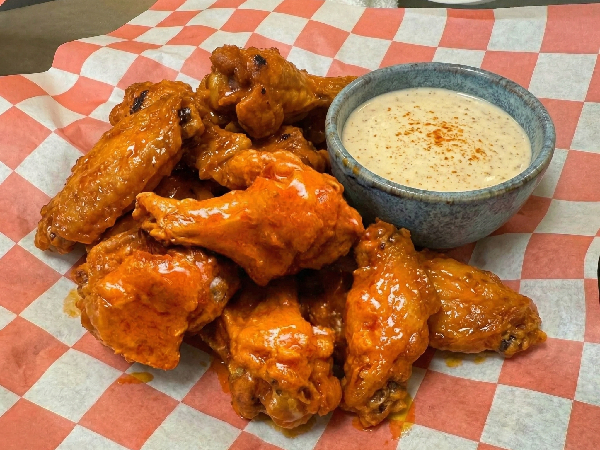 8 Piece Chicken Wing Platter.