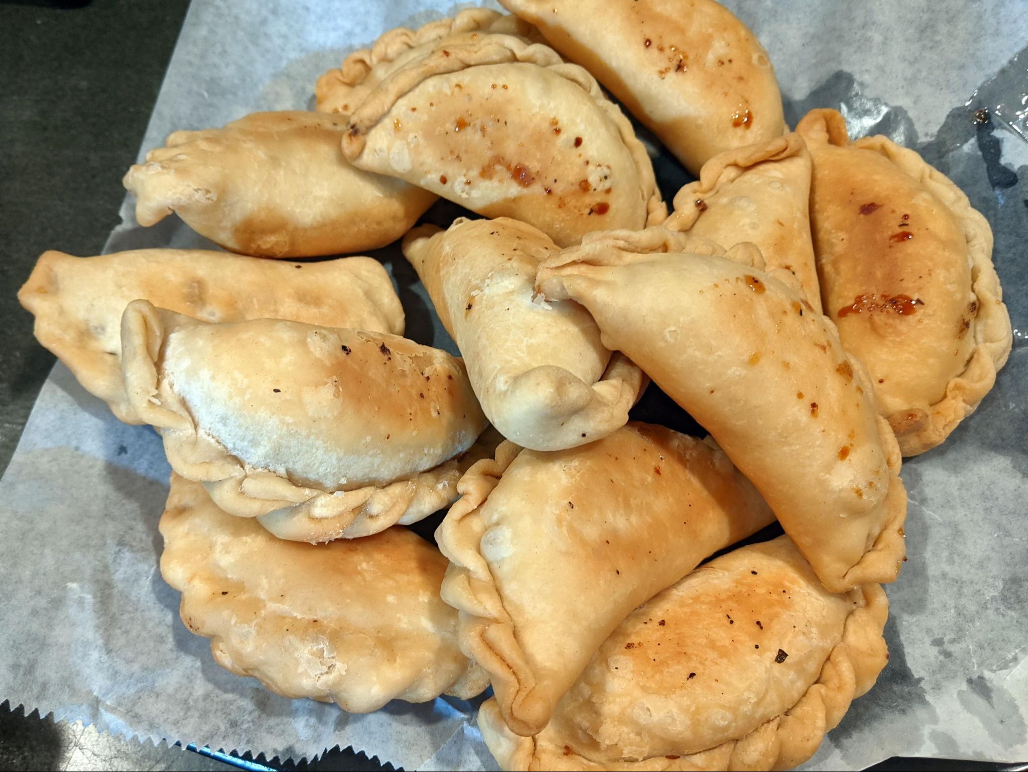 FRESH GUJIYA.