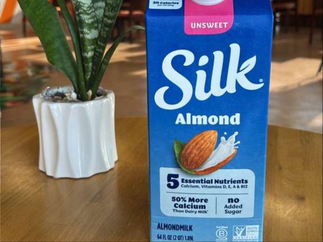 Silk Almond 64 FL OZ.