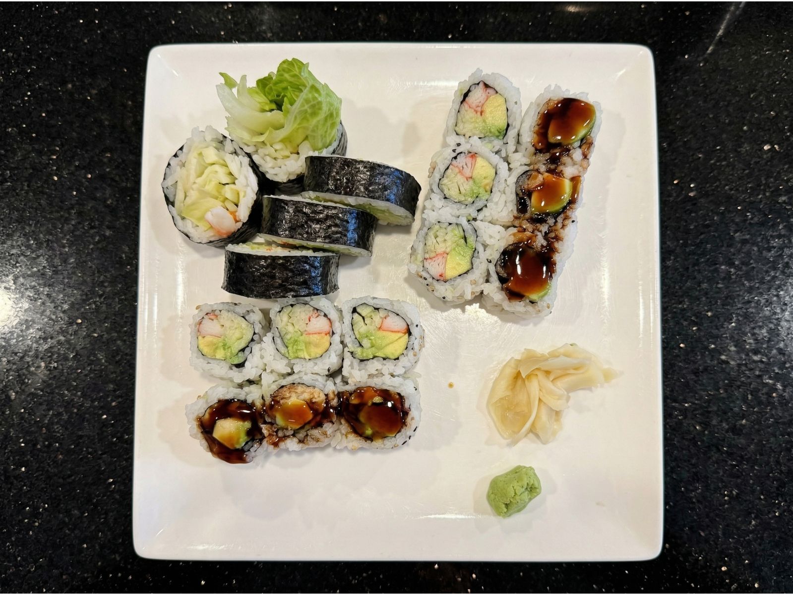 Maki Combo (B).