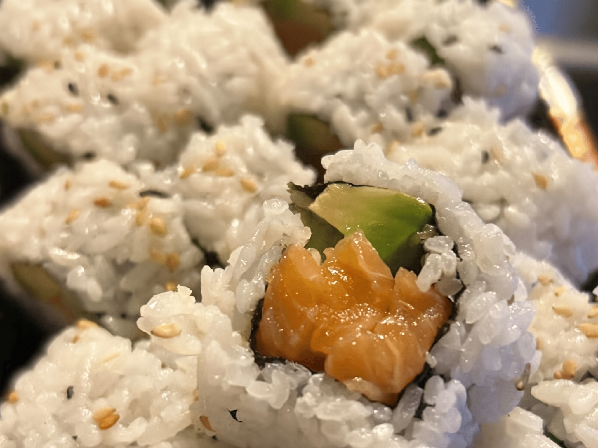 MR7 ALASKAN ROLL.