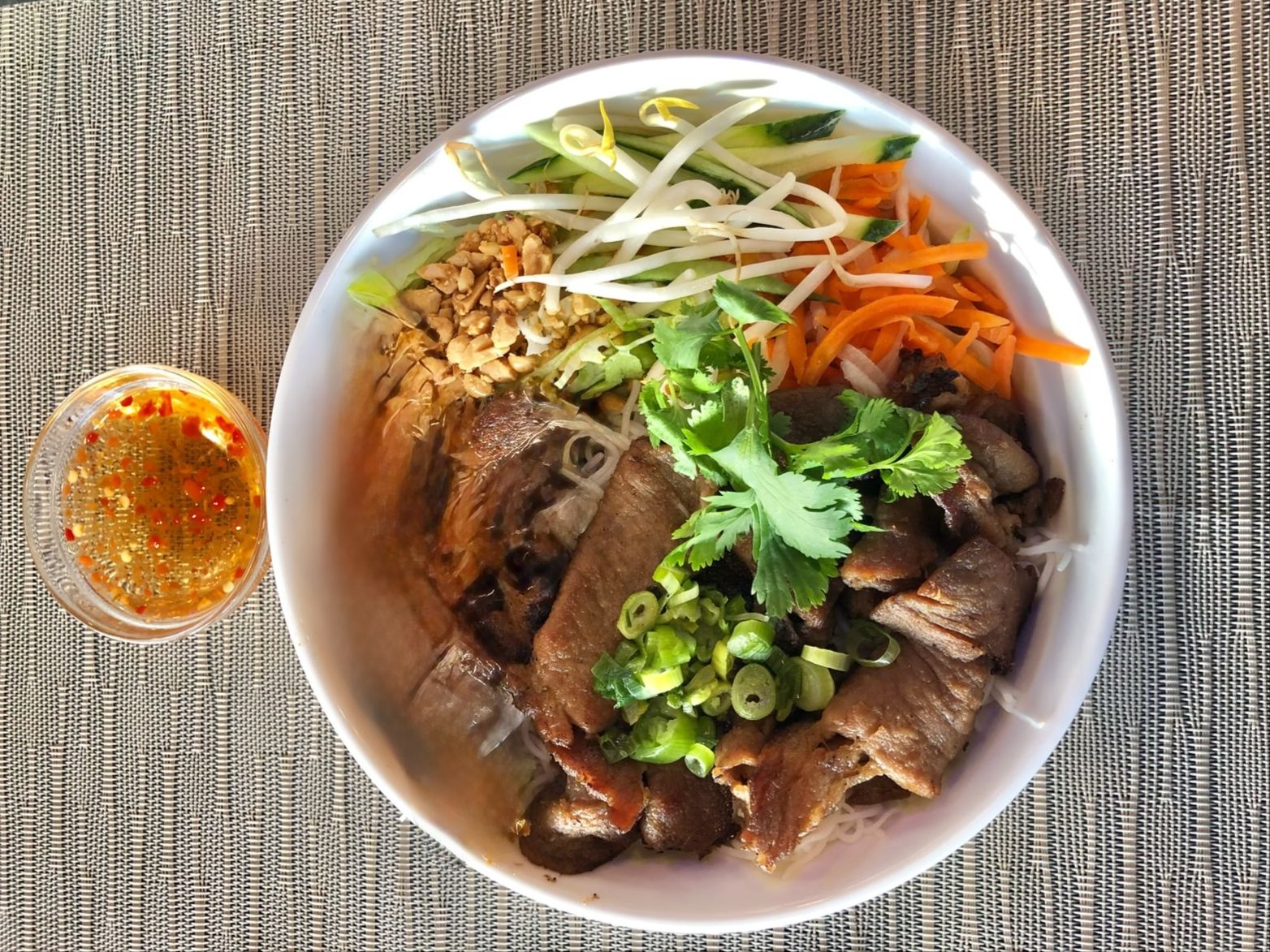 B75. Grilled Pork Vermicelli.