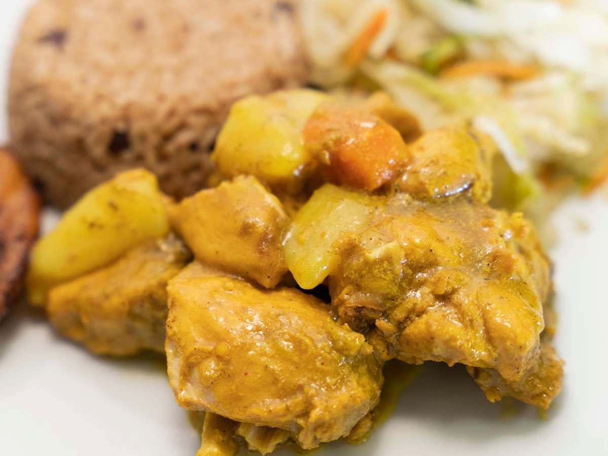 Small Curry Chicken Meal (Dark Meat Only)
