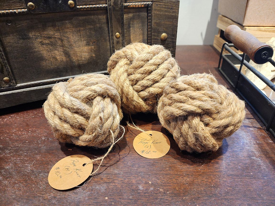 Rope Knot (M).